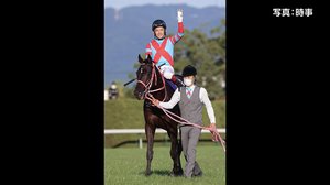 偉大な父ディープインパクトに続いた! コントレイルが無敗の三冠馬に…乗り越えた“3つの壁”