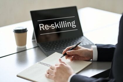 「リスキリング」をしても実際に昇給した人は1割…“理想と現実”のギャップの理由