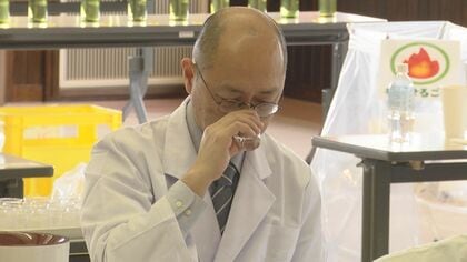 冬に仕込んだ酒を審査　県新酒鑑評会　金賞に10の酒造会社　岩手県盛岡市