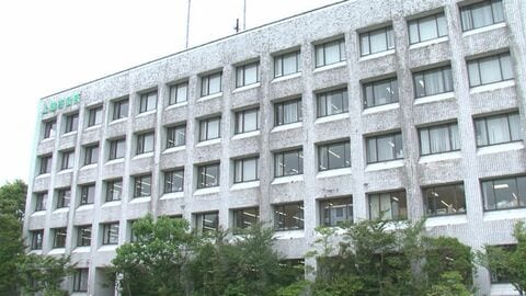 「健康状態が不安…」母親の介護休暇を不正取得　7月から170日欠勤した上越市の50代男性職員を停職処分　その後男性職員は辞職　新潟