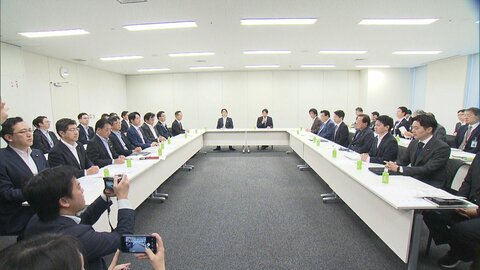 消費税減税“財源案”に野党反発　月内の中間とりまとめ見通せず