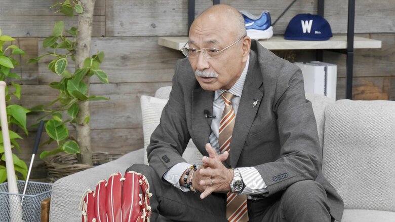 ​「彼がいなかったら僕はいない」齊藤明雄氏が明かしたライバル・遠藤一彦氏への思い　高橋慶彦氏・篠塚和典氏・バース氏…セ・リーグ巧打者との戦い秘話｜FNNプライムオンライン