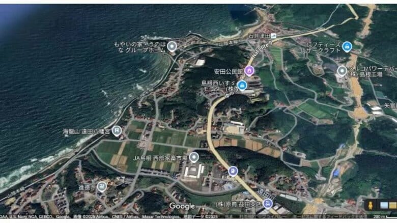 JR山陰線で斜面監視装置が異常通報…一時運転見合わせ約150人に影響　24年11月の大雨で亀裂　島根｜FNNプライムオンライン