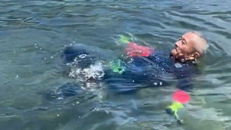 海で流されたら「イカ泳ぎ」で助けを待って！着衣でも体力を使わず浮力が保つ…日本水難救済会にポイントを聞いた｜FNNプライムオンライン