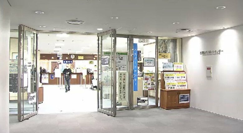 夏休みの海外旅行は注意　パスポート手数料引き下げで申請急増の見通し　交付までの日数増へ　すでに「申請控え」も　福岡｜FNNプライムオンライン
