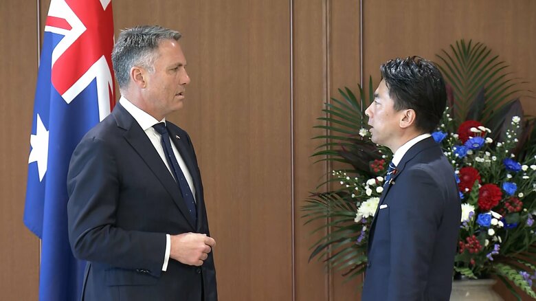 小泉防衛相とオーストラリアのマールズ国防相