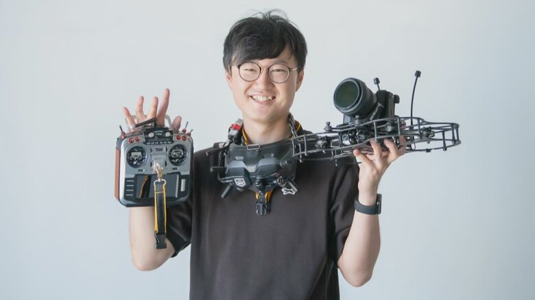 ドローンパイロット　NANKOTSUさん