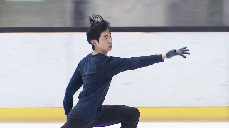 氷上練習をする壷井