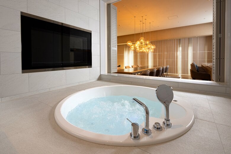 室内ジェットバス（提供：長崎スタジアムシティ）