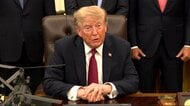 トランプ政権「中間選挙までイランとの戦闘激化回避」か　選挙後は軍事行動強化も検討