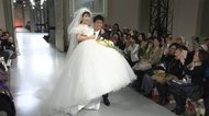 “新婦”吉田沙保里さんのお相手は? 純白ウエディングドレス