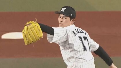 ロッテ佐々木朗希8回2失点9奪三振 少年時代からの憧れ楽天・田中将大に一歩も譲らず