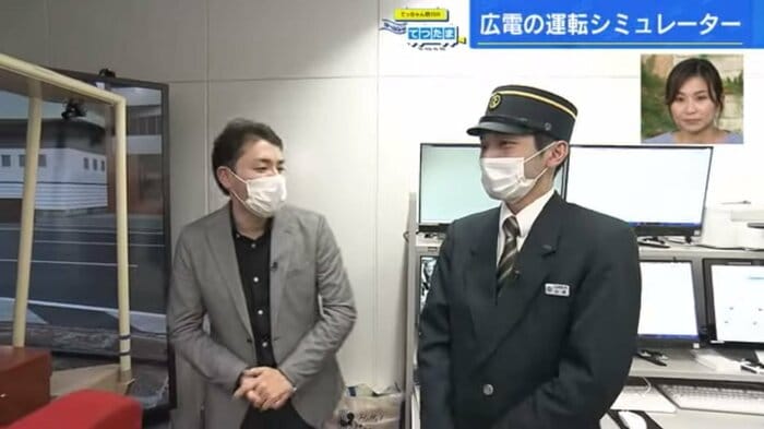 杉原圭亮運転士(右)