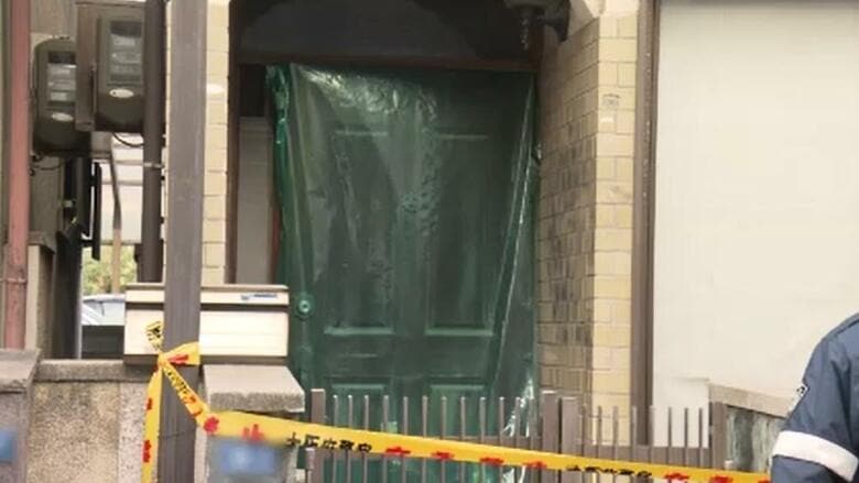 住宅の浴槽から男性遺体　浴槽には水が張られておらず　フタ閉められその上に家財道具　住人とみられる男性と連絡取れず　大阪・西淀川区の住宅　｜FNNプライムオンライン