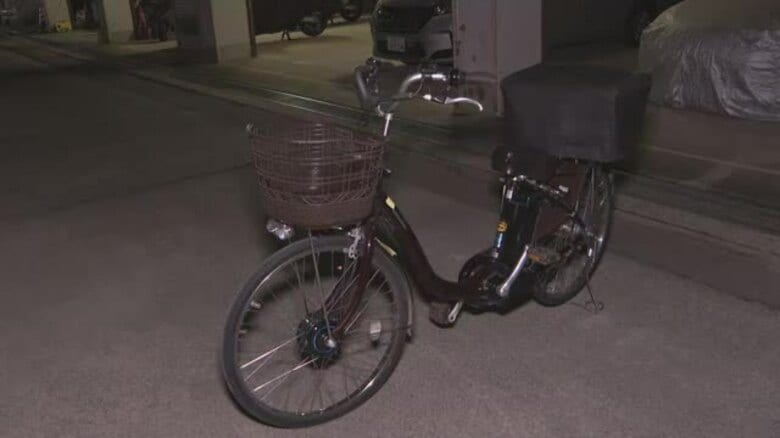 新居浜市の交差点で自転車と車が出合い頭に衝突　自転車の80代女性が死亡　女性はヘルメット着用【愛媛】｜FNNプライムオンライン