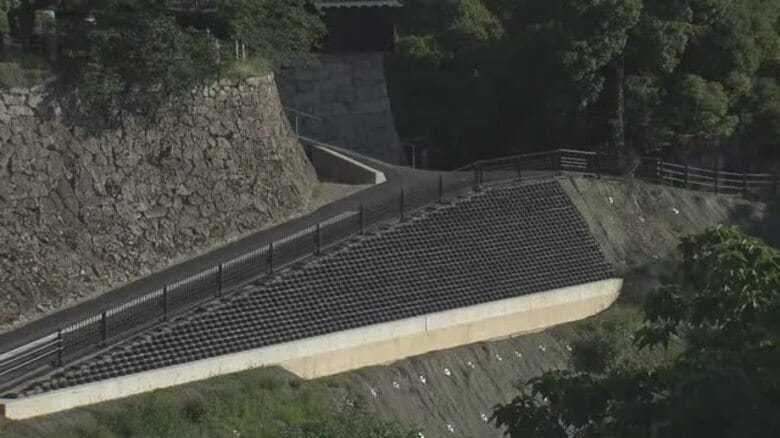 「裏も周回できるように」松山城・城山の登城道が全面通行可能に　土砂崩れの復旧工事が完了【愛媛】｜FNNプライムオンライン