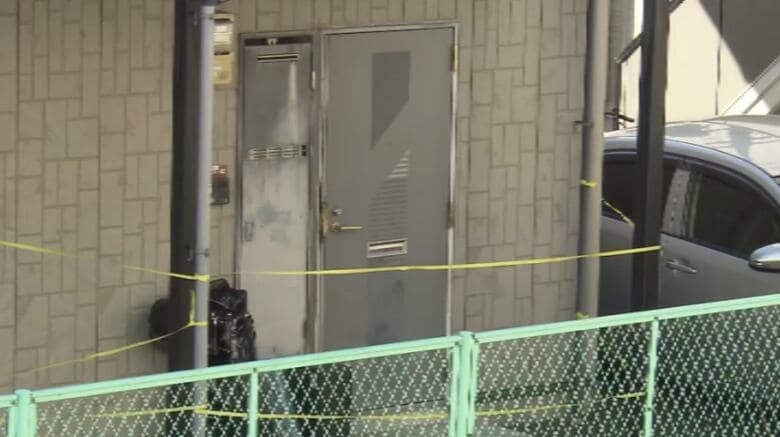 【速報】人質になった女が覚醒剤使用した疑いで逮捕　アパートで男が14時間立てこもり　女は容疑を否認　　｜FNNプライムオンライン