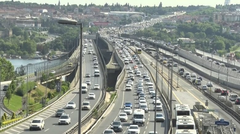 イスタンブールの渋滞 自動車販売が好調に