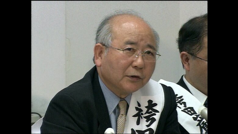 最高裁に補充書を提出した後の西嶋弁護士（2007年5月）