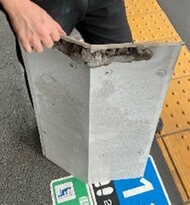 【速報】「線路に鉄板が落ちてきた」JR京都駅で約1.8キロの鋼板が落下　ホーム屋根の改修工事で置き忘れた部材か…高さ約6.4メートルから落下　　