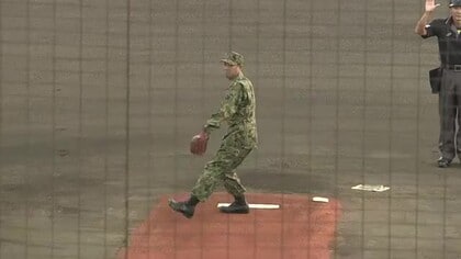 福島・いわきで12年ぶりプロ野球公式戦　ヤクルトvs巨人　球場ゆかりの自衛隊員が始球式
