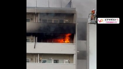 団地ベランダ部分から赤い炎　30㎡延焼中　火元の住人と連絡取れず　ポンプ車など25台が出動　JR亀戸駅から500m