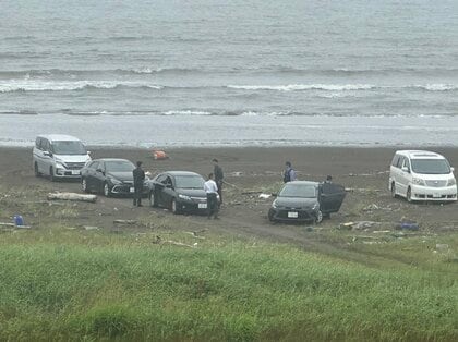 【真夜中に北の海でゴムボート転覆】乗っていた5人のうち60代男性が死亡_4人は自力で陸へ_ナマコなどの密漁目的か_海保が転覆の原因など調査〈北海道稚内市〉