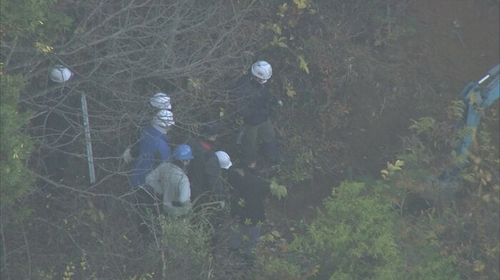 福島市の住宅敷地内での捜索