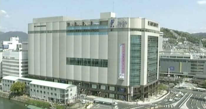 1999年に開業したエールエールA館