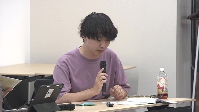 検討会で発言する遠藤瞭さん