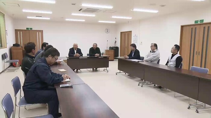 古川社長が綾里漁協を訪ね水槽の水の処理について協議