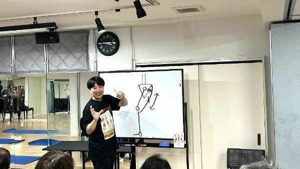 アスリートゴリラ鍼灸接骨院・高林孝光院長