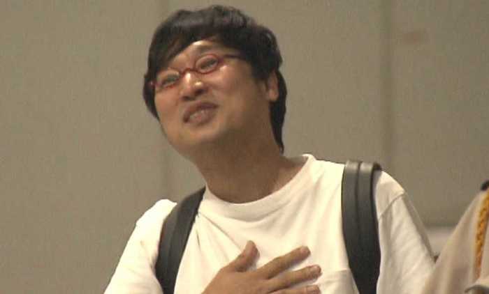 蒼井優との電撃結婚を発表した山里亮太をグッディ!独占直撃取材!その対応からみえる「モテ理由」とは?
