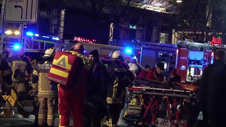 クリスマスマーケットの最中に…ドイツ東部で人々の中に車突っ込み子ども含む2人死亡少なくとも60人けが　運転手のサウジアラビア出身の男を拘束｜FNNプライムオンライン