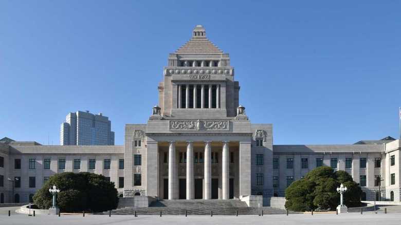 前半は参院選、後半は憲法改正に大乱の芽 ダブル選挙説くすぶる2019年の政局展望