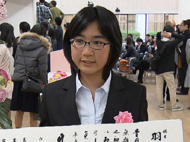 史上初の親子三代現役!女子高生プロ棋士の羽根彩夏初段 8歳で旅行先グランドキャニオンでも囲碁