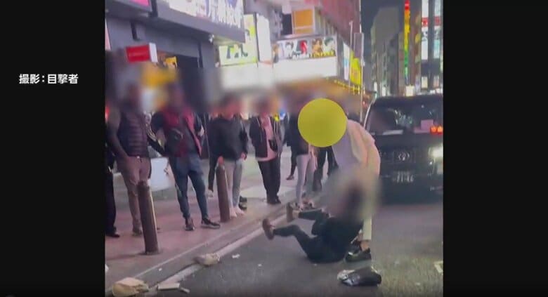 東京・新宿区 歌舞伎町の事件現場（目撃者撮影）