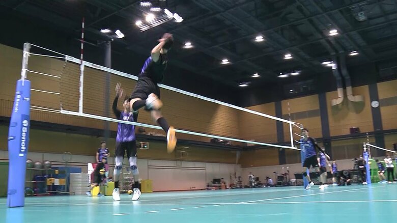 宮浦健人のスパイク練習（連続写真⑦）