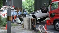 「すごい音だった」変圧器に乗用車が衝突　現場周辺で停電も発生　40代女性が運転か　名古屋市