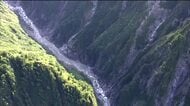 北アルプス・黒部峡谷水平歩道の岩壁に男性の遺体　行方不明の東京都の50代男性が転落した可能性も