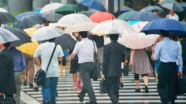 「台風24号」列島縦断の可能性…今後の雨と風のピークは?