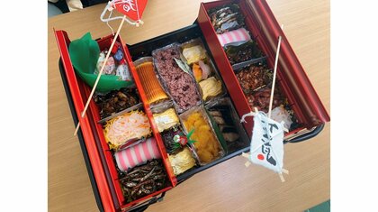 “工具箱のおせち”を工学部が作ってみた…作者「予想外に便利」