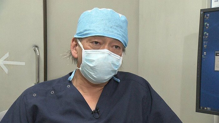 取材に応じる森山直樹医師
