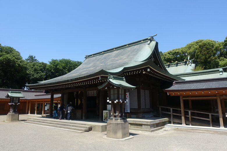 拝殿（画像提供：武蔵一宮氷川神社）