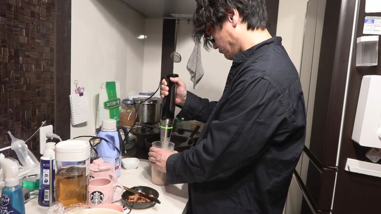 同じ食事をペースト状に