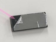 個室の天井から“小型カメラ”落下し発覚…商業施設の女性用トイレで54歳女性を盗撮した疑い 50歳男を逮捕