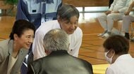 天皇皇后両陛下「怖い思いをなさいましたね」熊本地震から2カ月　氷川町・八代市・宇城市に足を運ばれ今夜帰京