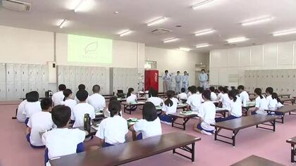 食品メーカーが工場見学会開催　生徒が食への理解深める　岩手県二戸市