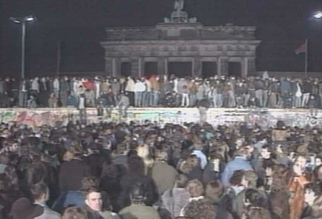 ベルリンの壁の崩壊　1989年