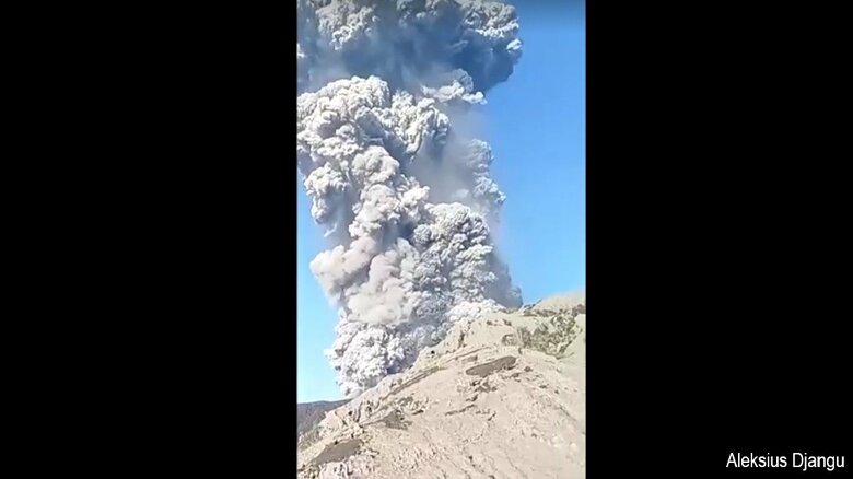 インドネシア東部ハルマへラ島で火山噴火　禁止区域で登山中の10人死傷｜FNNプライムオンライン